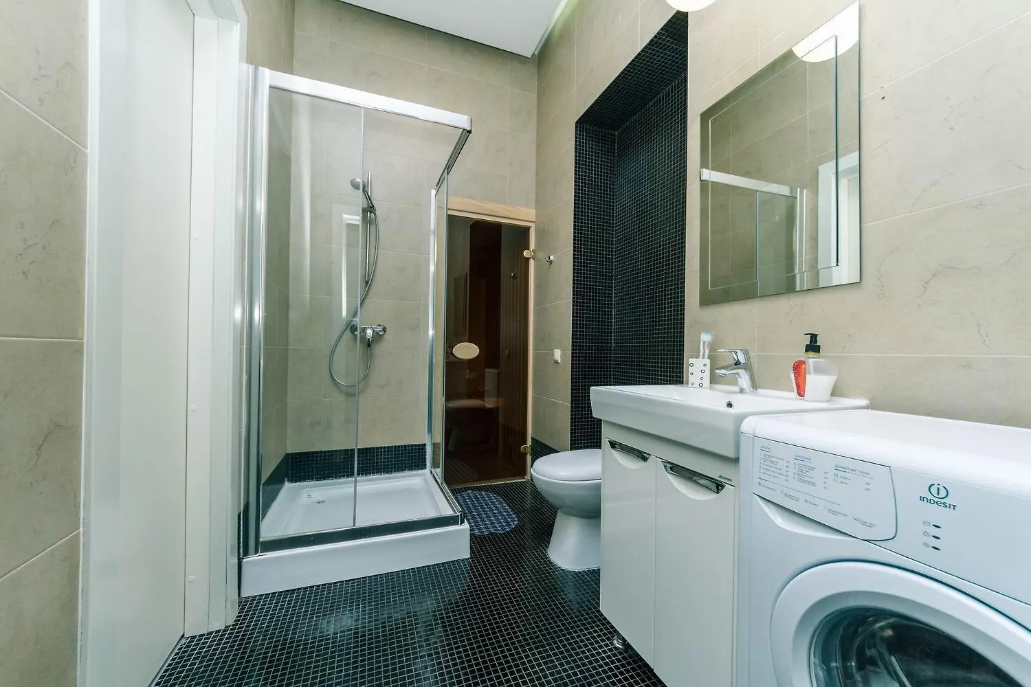 Крещатик 21 С Большой Терассой Kiev Apartamento